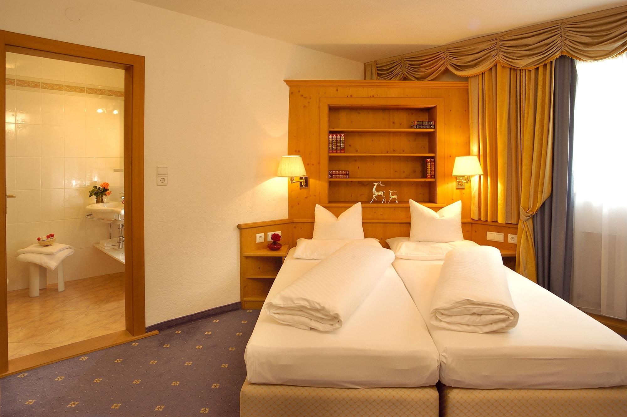 Sporthotel Xander Лойташ Экстерьер фото